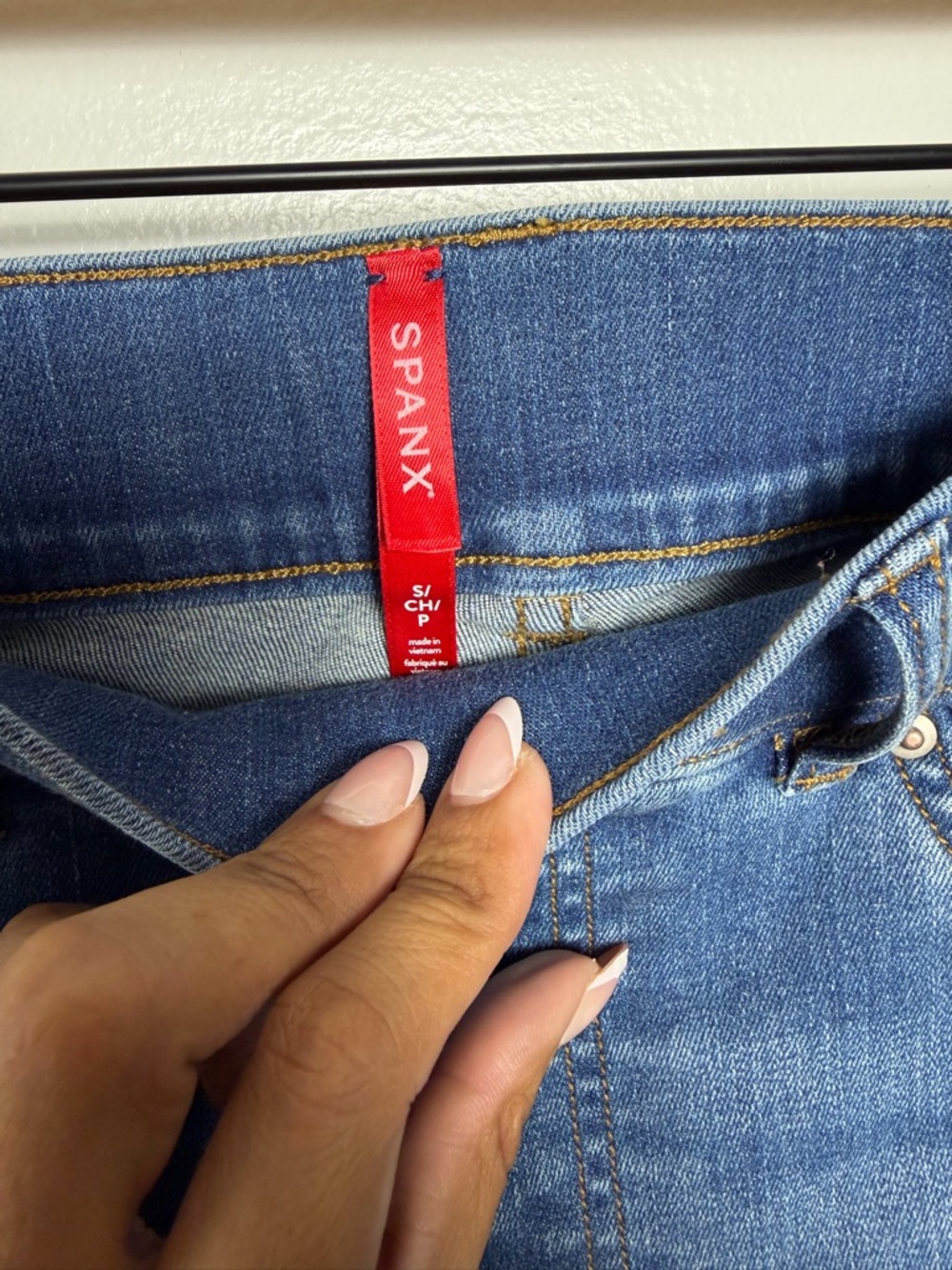 SPANX Flare Jeans Vintage Indigo Jeans - Picture 5 of 7